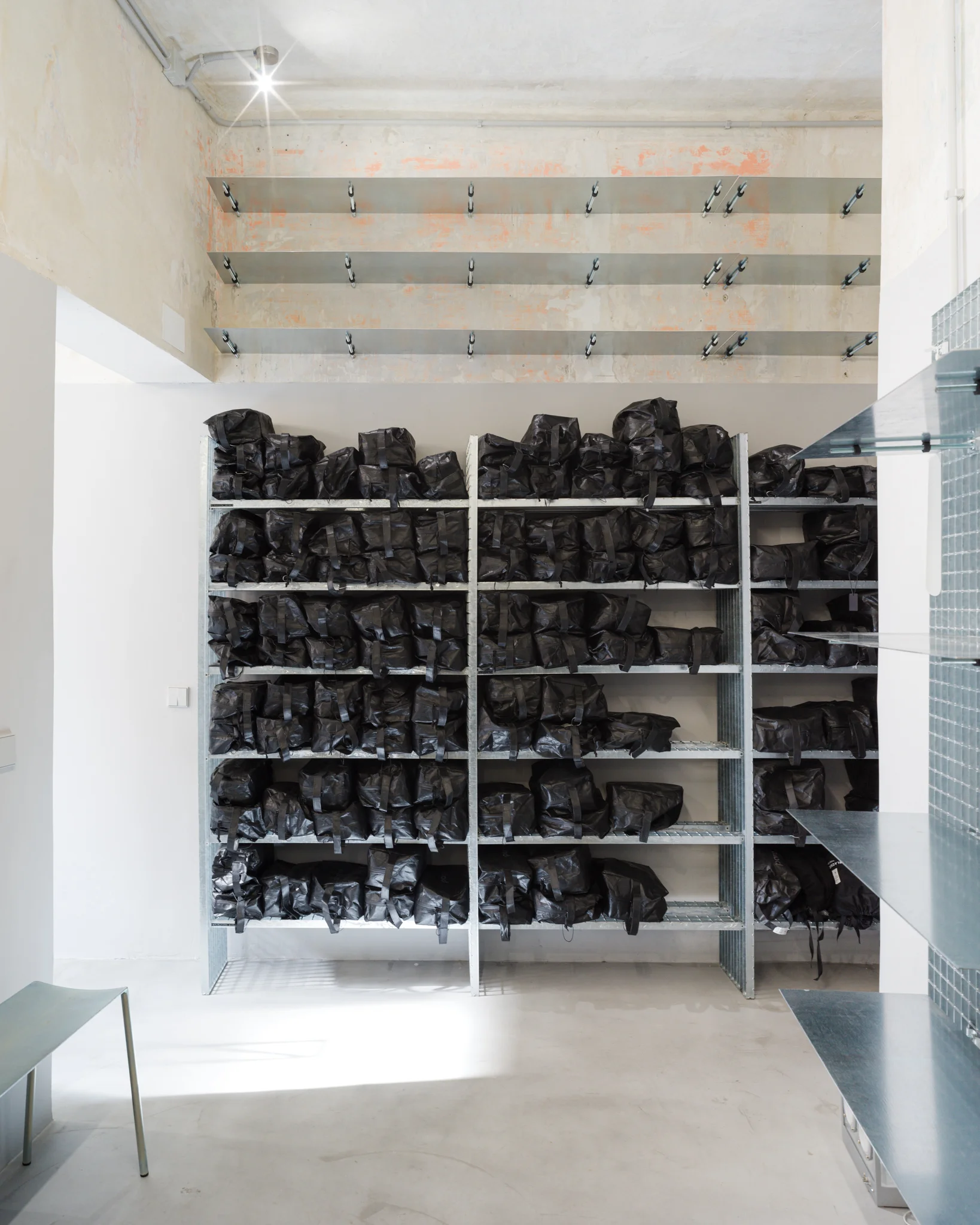 KAL A_Paracia Store 14